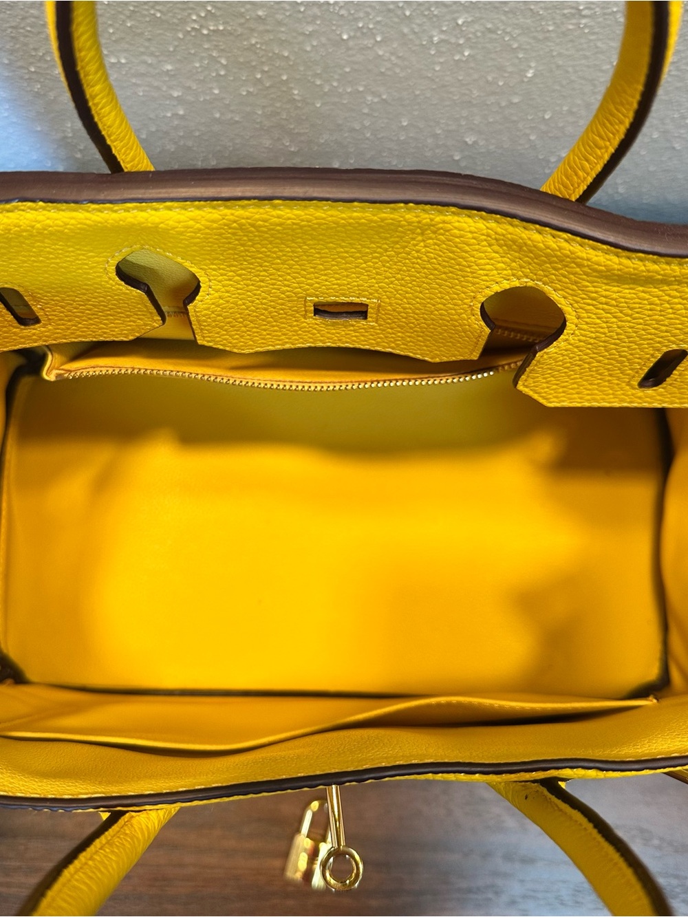 INSPIRED Togo Leather Structured Tote in Vibrant Yellow - Size 35 GOLD Hardware - Picture 8 of 15